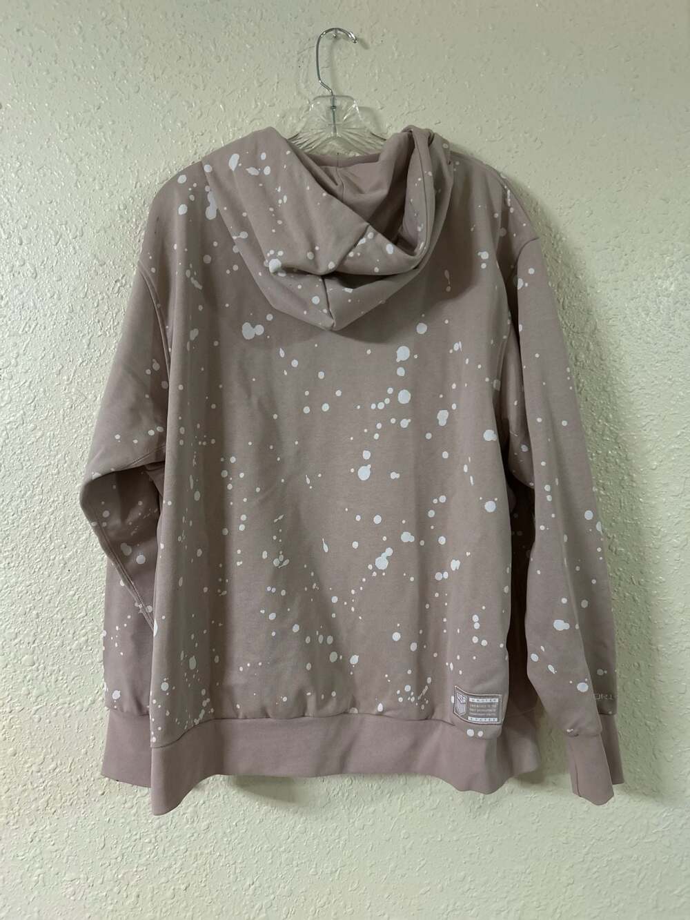 Nike USA Women's Standard Issue Terry Splatter Script Pullover Hoodie - Picture 7 of 8